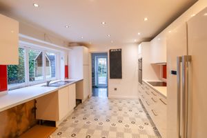 Kitchen- click for photo gallery